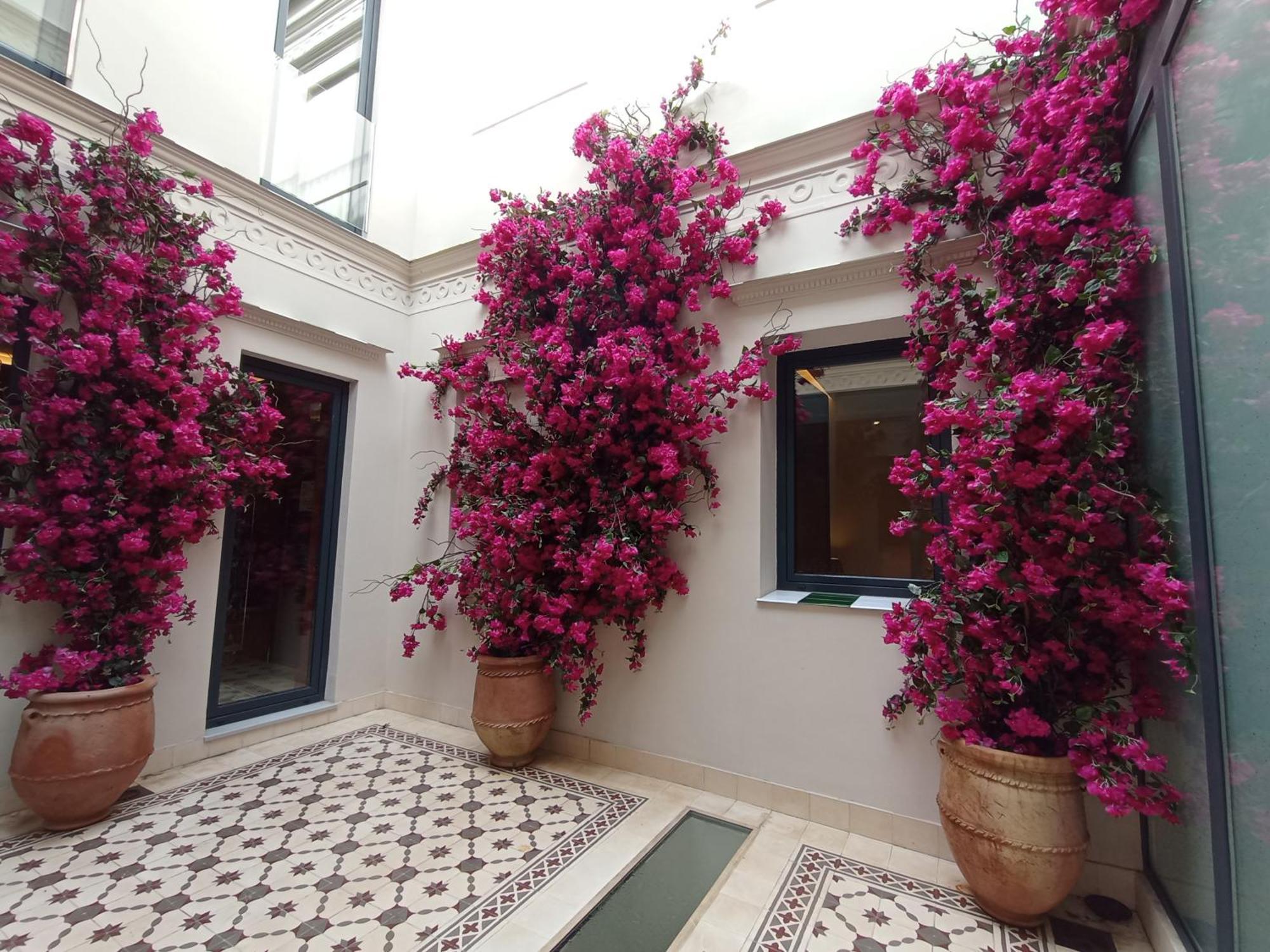 Uma Suites Parada Del Marques إشبيلية المظهر الخارجي الصورة