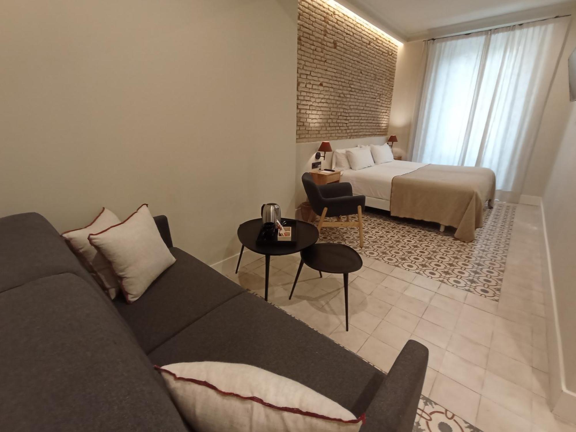 Uma Suites Parada Del Marques إشبيلية المظهر الخارجي الصورة