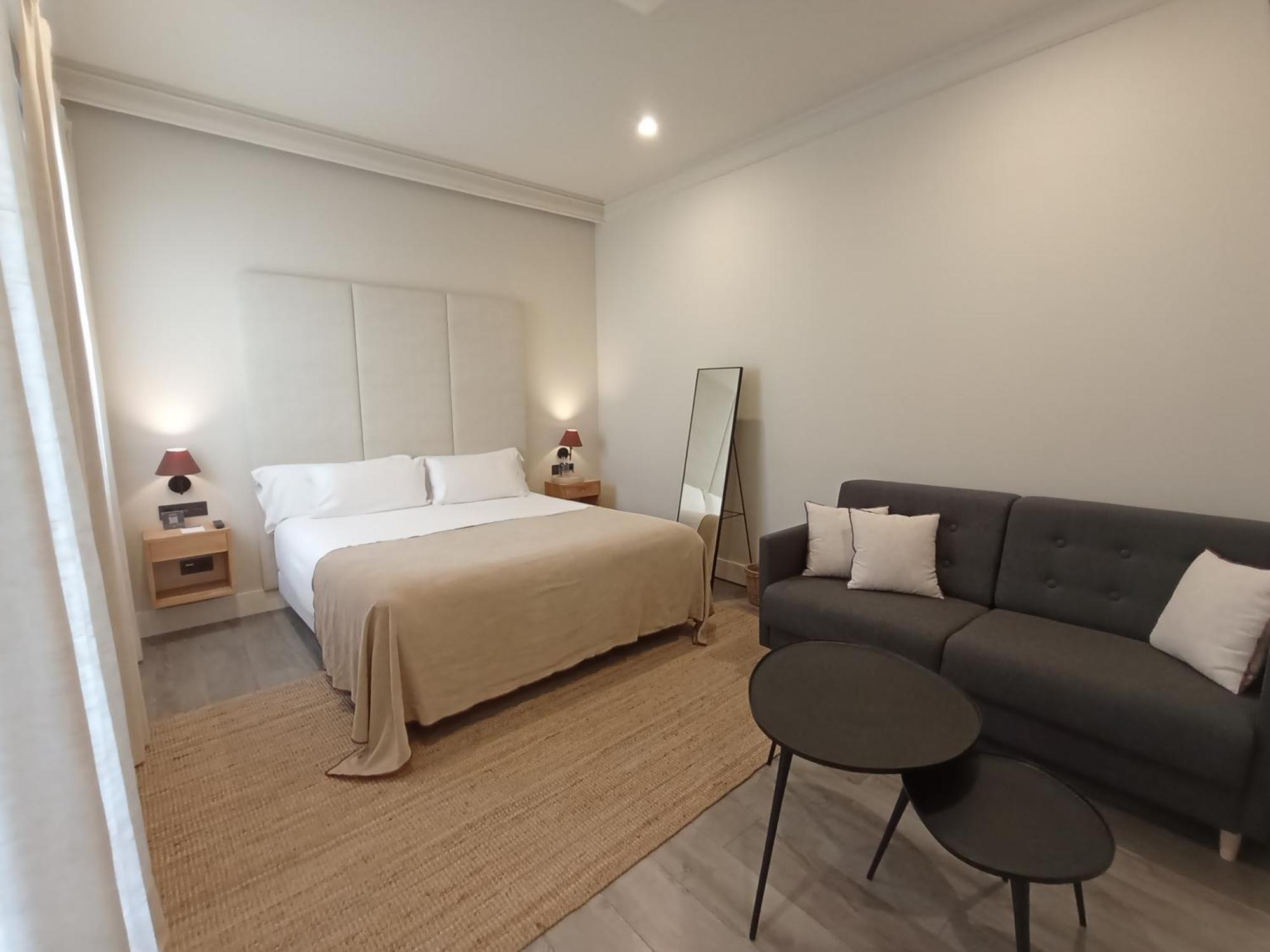 Uma Suites Parada Del Marques إشبيلية المظهر الخارجي الصورة