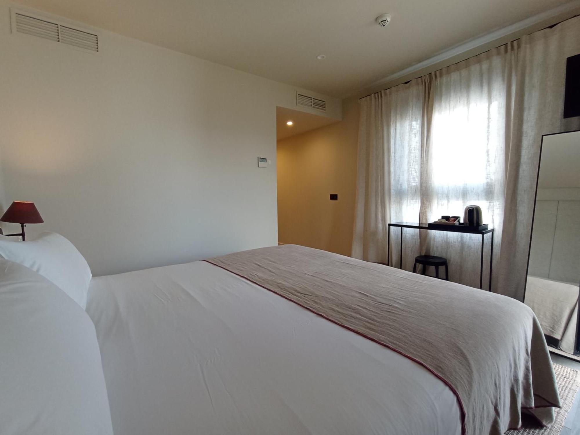 Uma Suites Parada Del Marques إشبيلية المظهر الخارجي الصورة